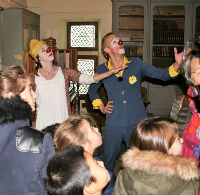 Spectacle "Musée aux clowns" - visites décalées clownesques au Musée des Moulins. Musée des Moulins - Jean Bruggeman Villeneuve-d'Ascq