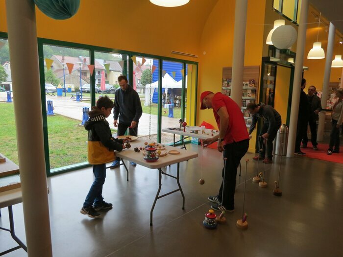 Animation autour des jeux traditionnels en bois Toyman Musée du Jouet Moirans-en-Montagne