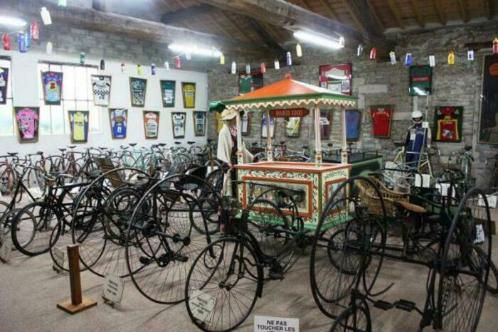 Musée du vélo paris fashion