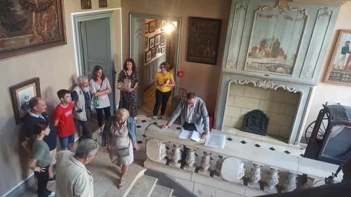 Voyage dans le temps au musée accompagné d'un guide Musée Dupuy-Mestreau Saintes