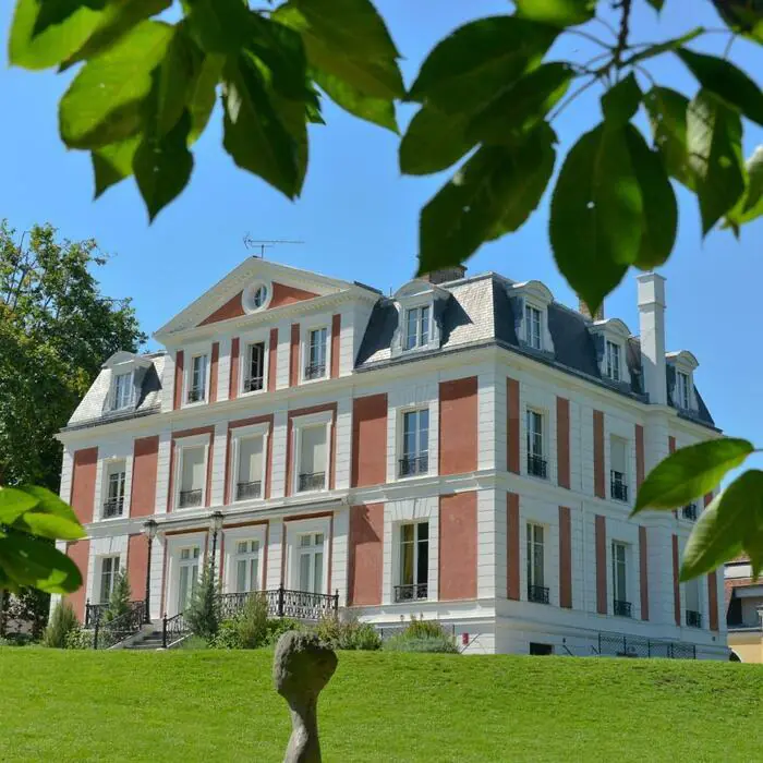 Parcours-Découverte « Les Coteaux » du quartier du Potager du Dauphin Observatoire de Paris - Site de Meudon Meudon