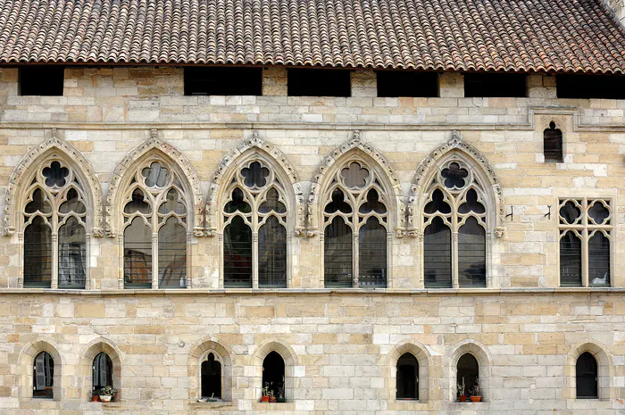 Les maisons de Figeac au Moyen Âge Office de tourisme Grand-Figeac