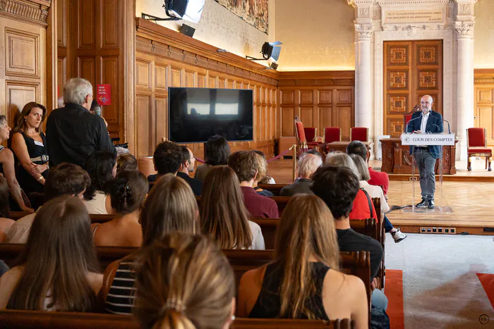 Dialogue citoyen avec Pierre Moscovici