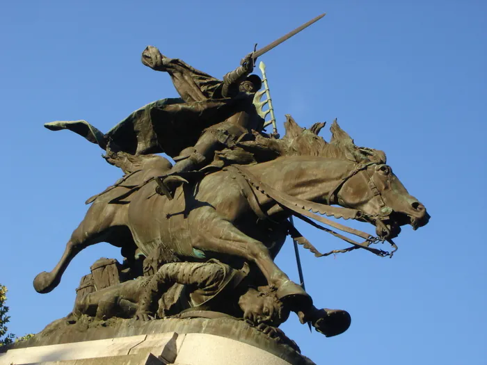 Visite guidée "Sur les pas de Jeanne d'Arc" Place Jeanne d'Arc Chinon