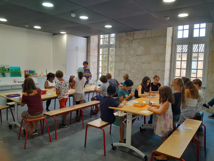 Atelier pour les familles : peintures à la façon des vitraux de l'église Saint-Jacques Pôle culturel Dordonha Bergerac