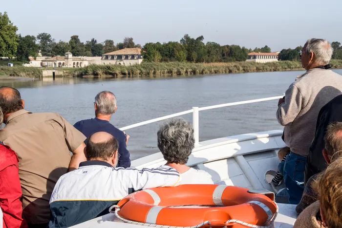 Promenade au fil de l’eau Ponton de la corderie Rochefort