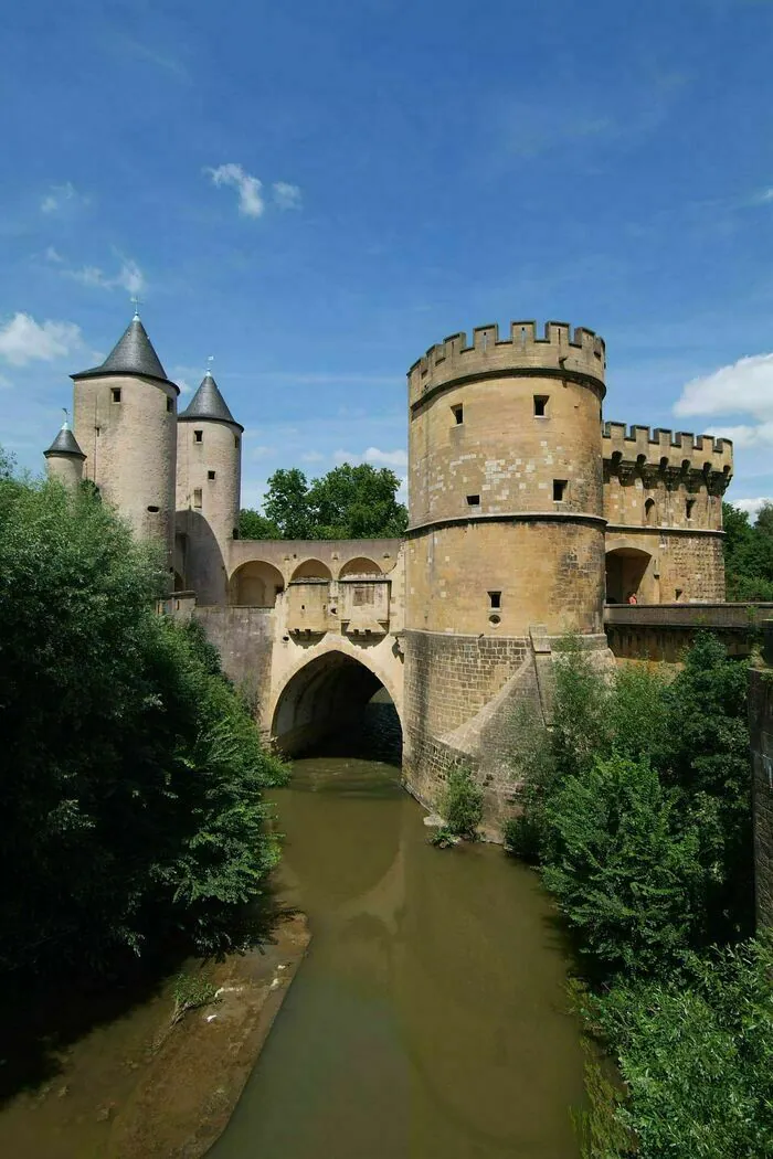 Découvrez la Porte des Allemands lors d'une visite guidée en allemand Porte des Allemands Metz