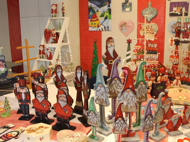 Exposition le petit monde de Noël et sa ronde artistique