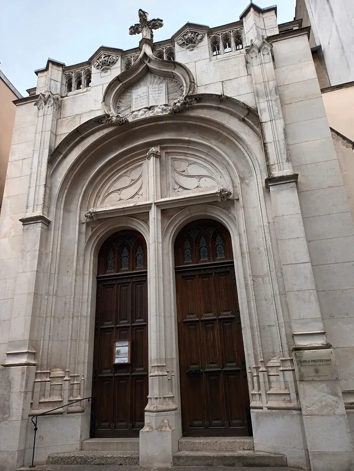 Visite du temple protestant de Vichy et exposition Jean Zay Temple protestant de Vichy Vichy