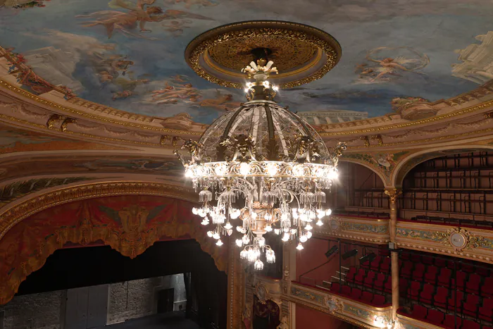 Visite thématique : « Connexions lumineuses » Théâtre Molière - Sète