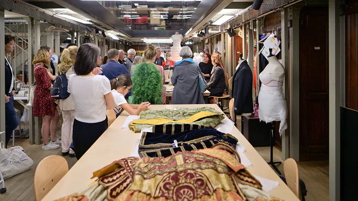 Visites des ateliers costumes Théâtre national de l'Opéra-Comique Paris