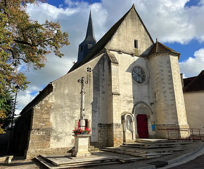 Visite de l'église Saint-Nicolas de Vézinnes Vézinnes Vézinnes