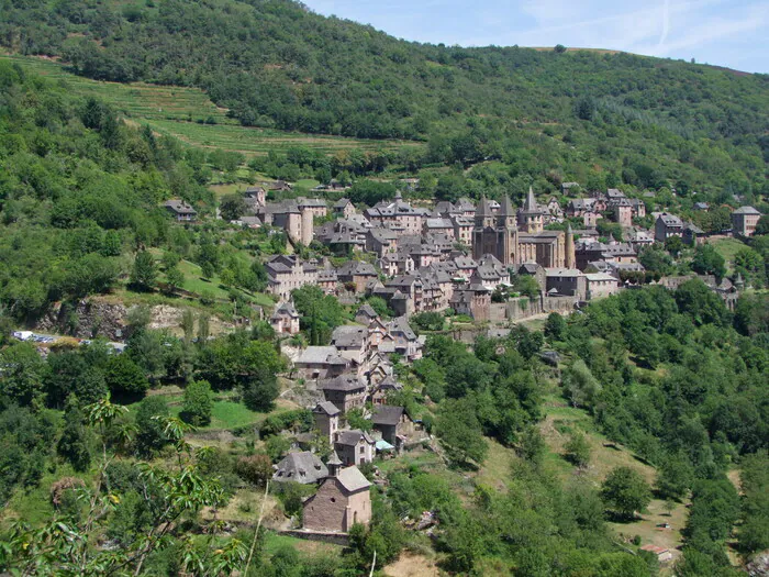 Explorez à l'aide d'un guide le village de Conques Village de Conques Conques