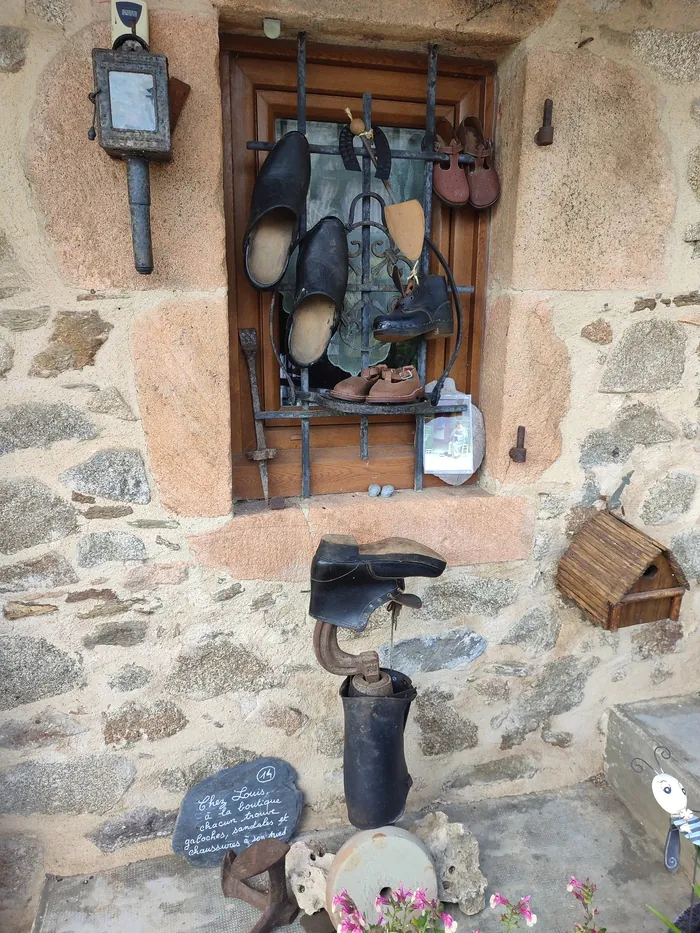 Parcours découverte : réveillons la mémoire de nos maisons ! Village de La Bastide l'Evêque La Bastide-l'Évêque