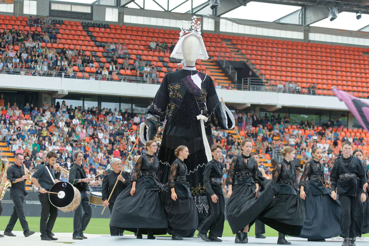 Grande parade des nations celtes - festival interceltique 2024