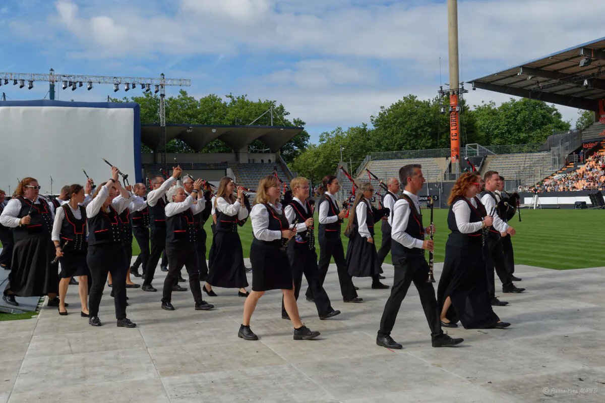 Grande parade des nations celtes - festival interceltique 2024