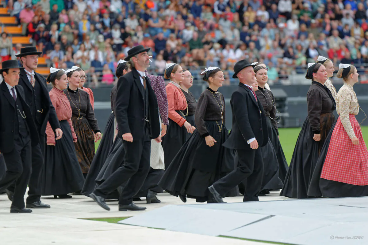 Grande parade des nations celtes - festival interceltique 2024