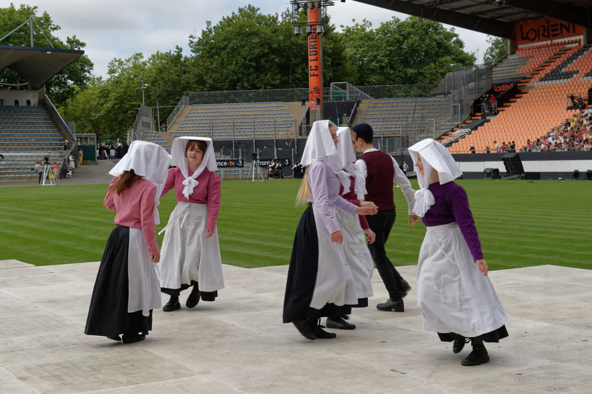 Grande parade des nations celtes - festival interceltique 2024