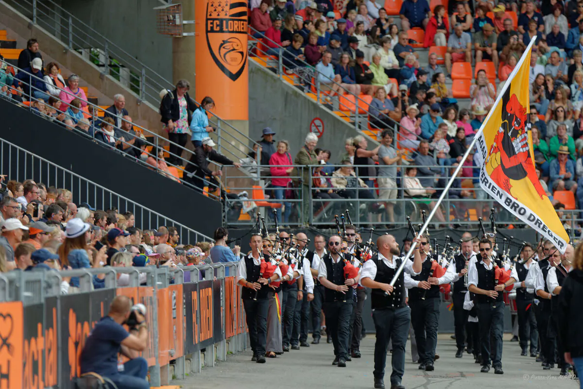 Grande parade des nations celtes - festival interceltique 2024