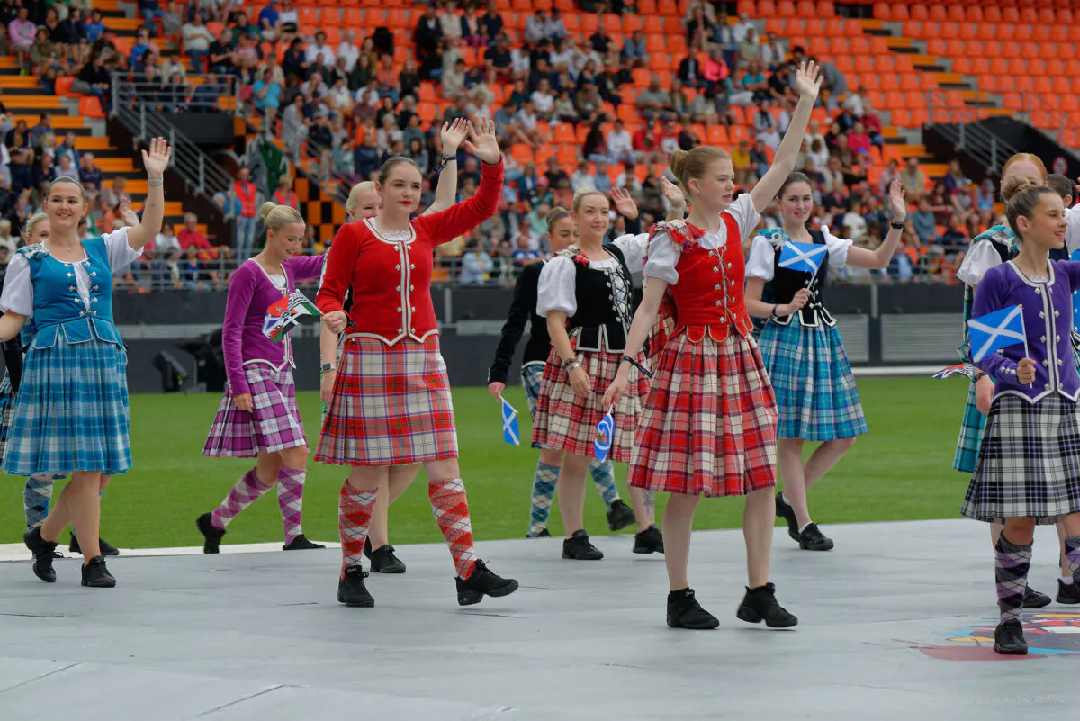 Grande parade des nations celtes - festival interceltique 2024