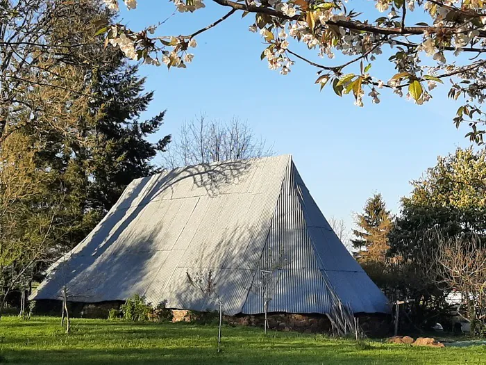 Visite découverte d'une grange historique "ovalaire" 66 impasse des Forgerons 24270 Payzac Payzac