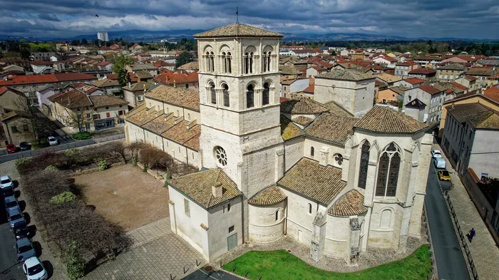 Visites guidées de l'Abbatiale Notre-Dame Abbatiale Notre-Dame Belleville-en-Beaujolais