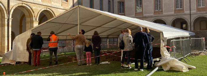 Rencontre avec les archéologues du chantier de fouilles de l'abbaye de Cluny Abbaye de Cluny Cluny