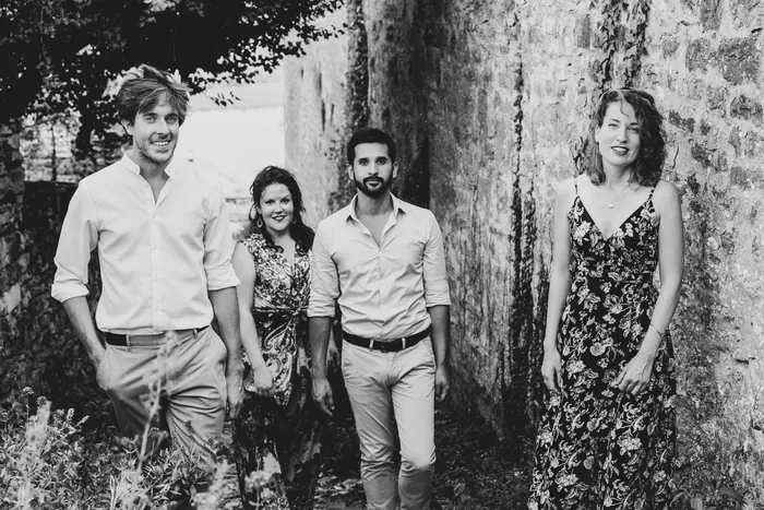 Concert du quatuor vocal A Bocca Chiusa à Savigny-sur-Clairis Arbre classé Savigny-sur-Clairis