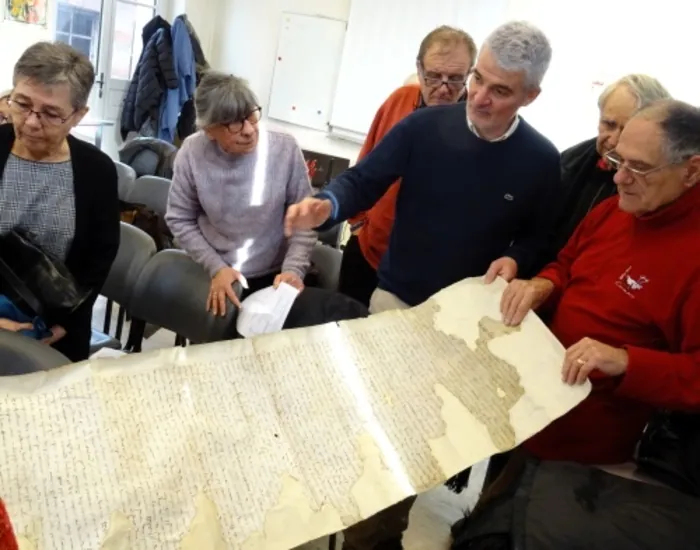 Les Amis des Archives : présentation de l'association et sensibilisation à la paléographie Archives départementales de Tarn-et-Garonne Montauban