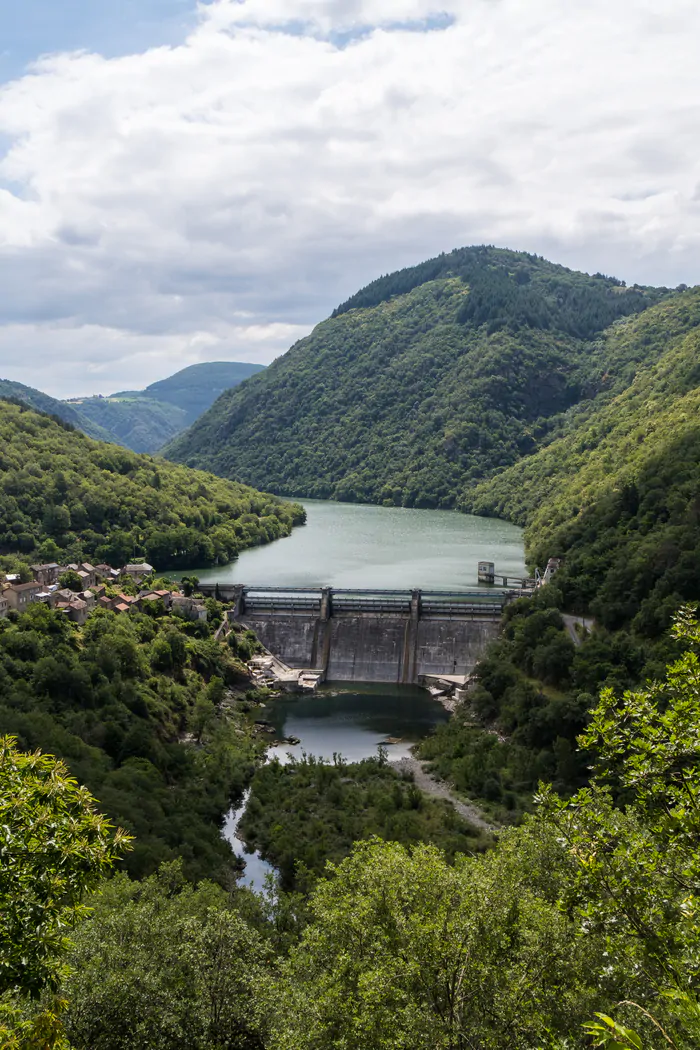 Visite guidée du barrage de Pinet Barrage de Pinet Viala-du-Tarn