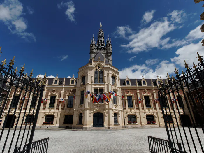 Visite du Beffroi et du Carillon Beffroi de Douai Douai