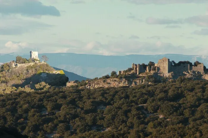 Randonnée entre le Castellas de Bouquet et le Castrum d’Allegre et visite des 2 châteaux Castellas de Bouquet Brouzet-lès-Alès