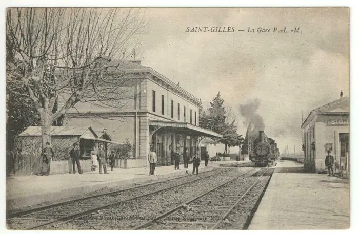 Visite guidée : « Quand Saint-Gilles possédait deux gares » Centre historique de Saint-Gilles Saint-Gilles