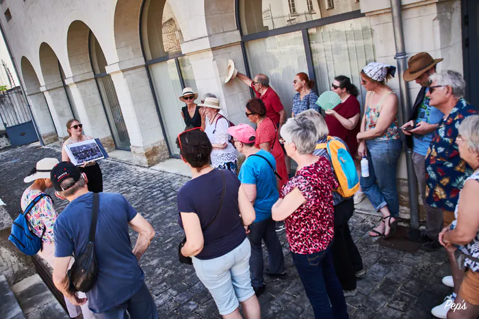 Parcours urbain à Thouars sur les traces de l'occupation et de la Résistance Centre Régional « Résistance & Liberté » Thouars