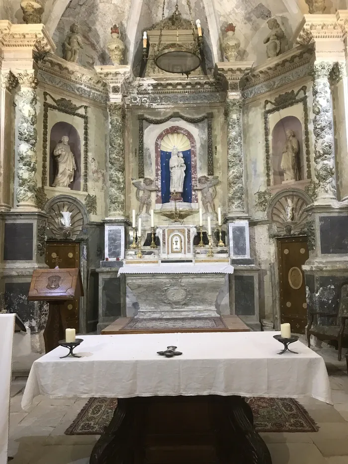 Visite de la chapelle Notre-Dame du Peyrou Chapelle Notre-Dame du Peyrou Clermont-l'Hérault