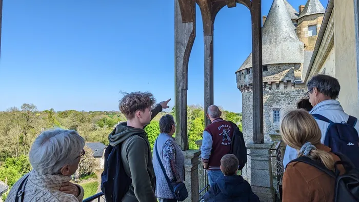 Visite guidée du château de Châteaugiron Château de Châteaugiron Châteaugiron