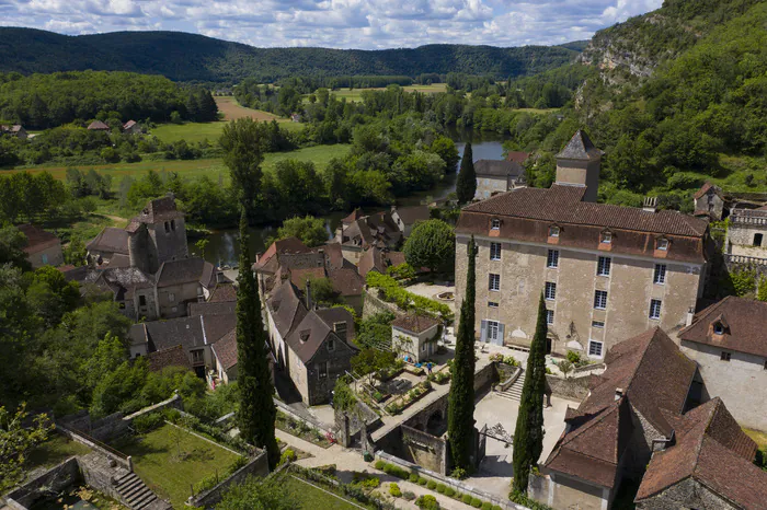 Visite commentée du château de Larnagol et jardins par les propriétaires Château de Larnagol Larnagol