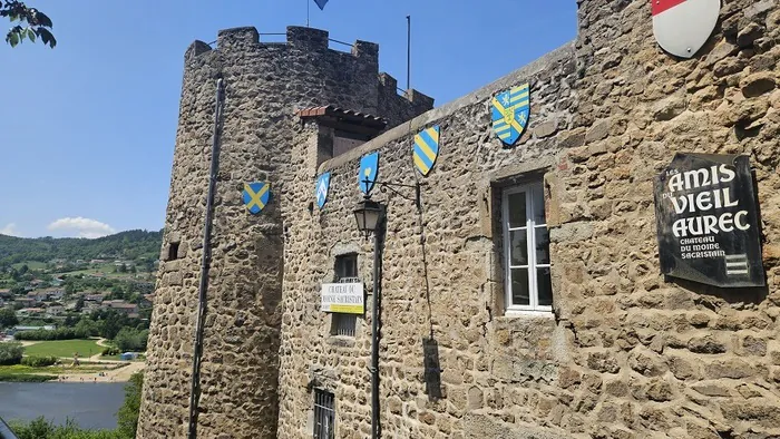 Découverte d'Aurec-sur-Loire Château du moine sacristain Aurec-sur-Loire