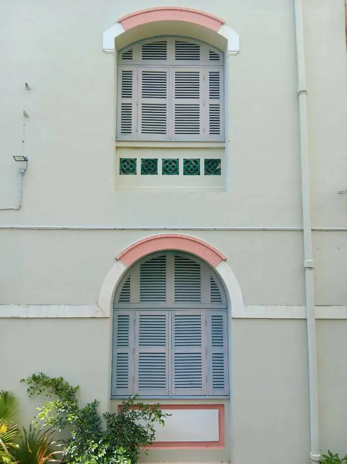 Portes ouvertes dans le premier lycée de jeunes filles de la Réunion Collège Juliette Dodu Saint-Denis