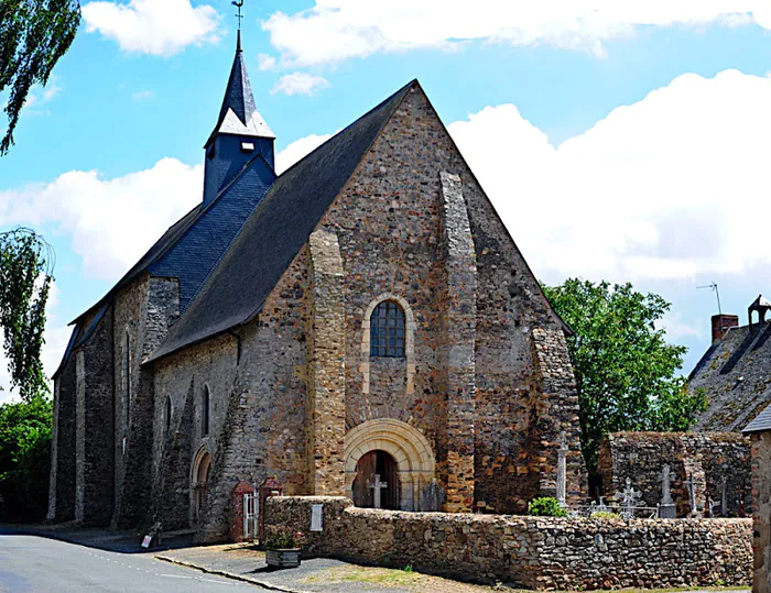 Visite guidée de l'église de la Jaillette Eglise notre-dame de la jaillette Louvaines