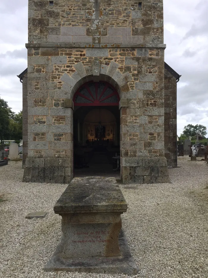 Visite libre de l'église Eglise Saint-Charles-de-Percy Valdallière