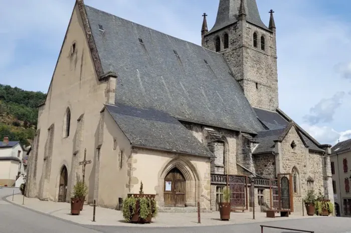 À la recherche de l'église romane de Bort Église Saint-Germain Bort-les-Orgues