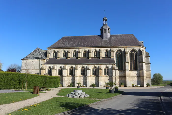 Visitez une église classée au titre des Monuments historiques Église Saint-Pierre-de-Prieuré Novy-Chevrières