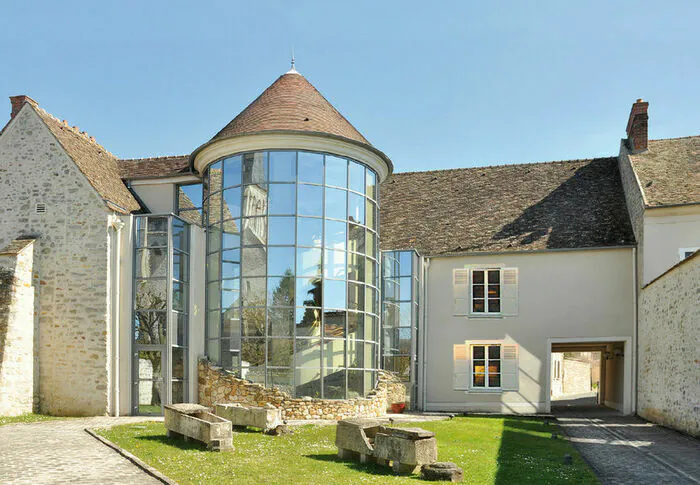 Exposition « La Seconde Guerre Mondiale à Milly et ses environs » Espace culturel Paul-Bédu Milly-la-Forêt