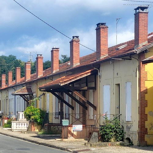 Laissez-vous guider les cités ouvrières de l'usine de Fumel