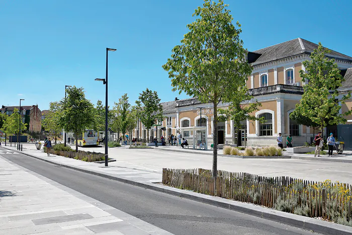 Quand le train transforme la ville Gare de Périgueux Périgueux