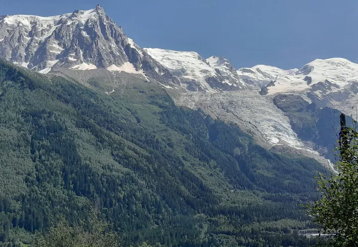 L’histoire de l’incroyable conquête technologique de l’Aiguille du Midi ! Gare des Moussoux Chamonix-Mont-Blanc