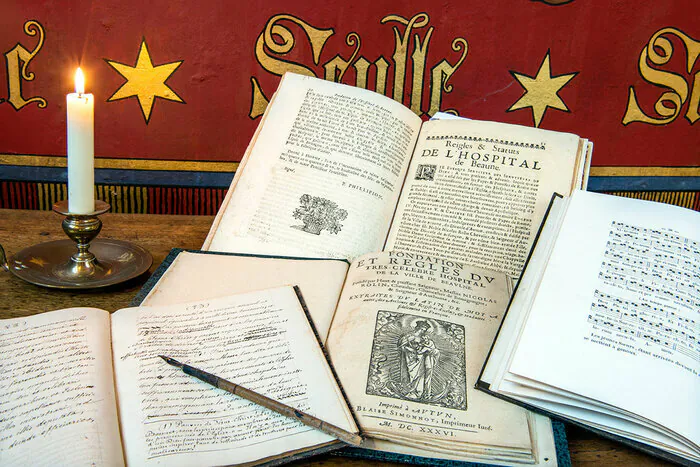 Ateliers « Secrets d'archives » et « Secrets d'objets » à l'Hôtel-Dieu de Beaune Hôtel-Dieu