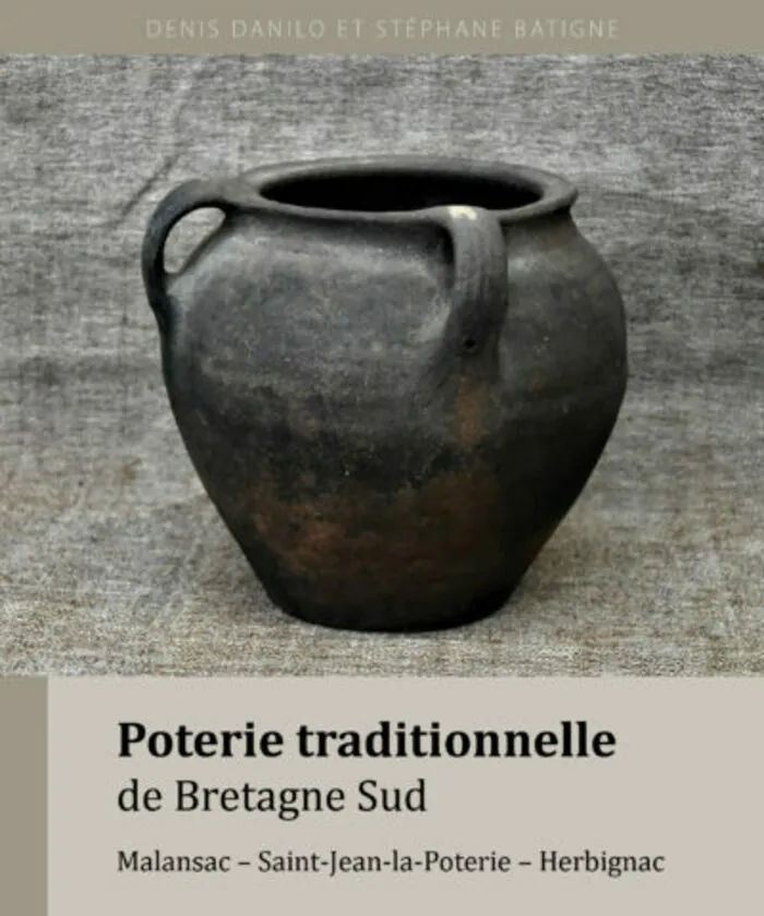 Autour de la poterie / Initiation modelage La Girelle du Puits de Bas (poterie) Malansac