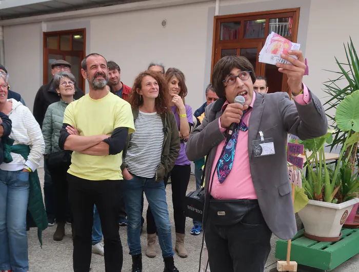 Visite décalée de l'exposition « Rêve d'une archéologie » La Maison du Peuple de Saint-Claude - association La Fraternelle Saint-Claude